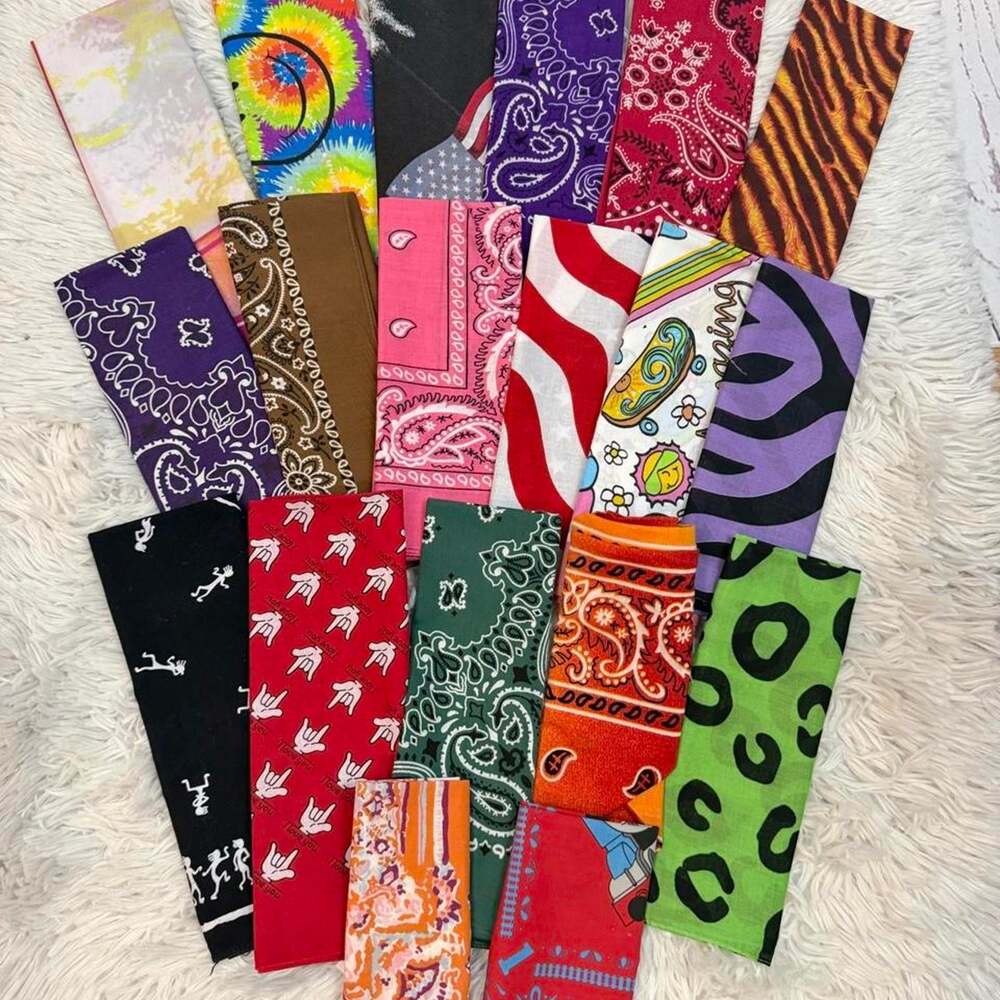 Bundle of 19 bandanas multi colored